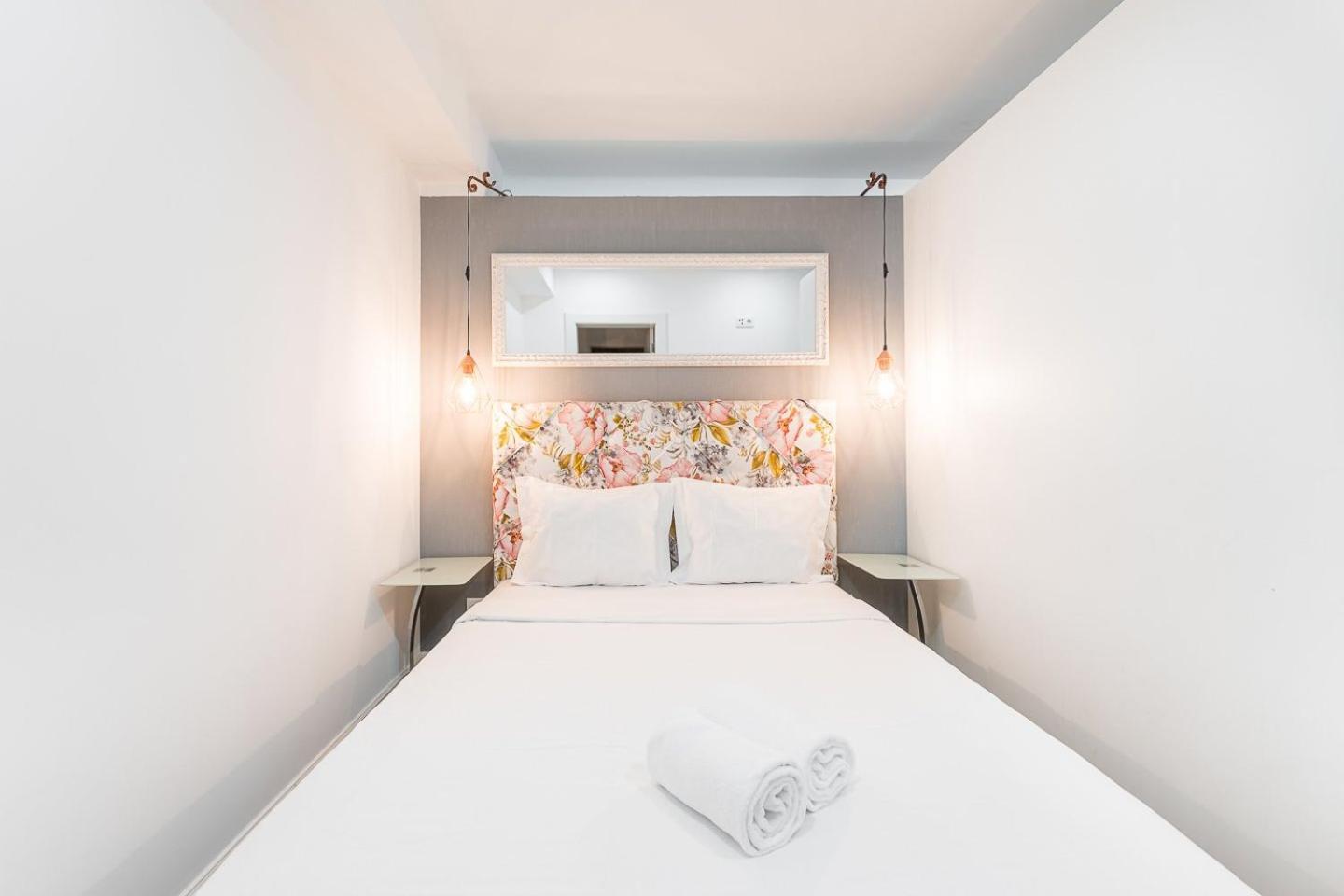 Guestready - Bright Home In The Heart Of Porto Eksteriør billede