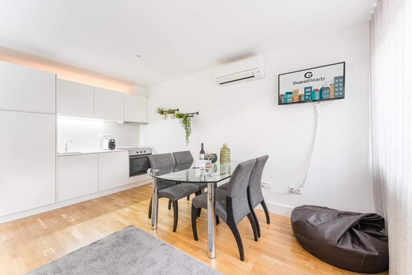 Guestready - Bright Home In The Heart Of Porto Eksteriør billede