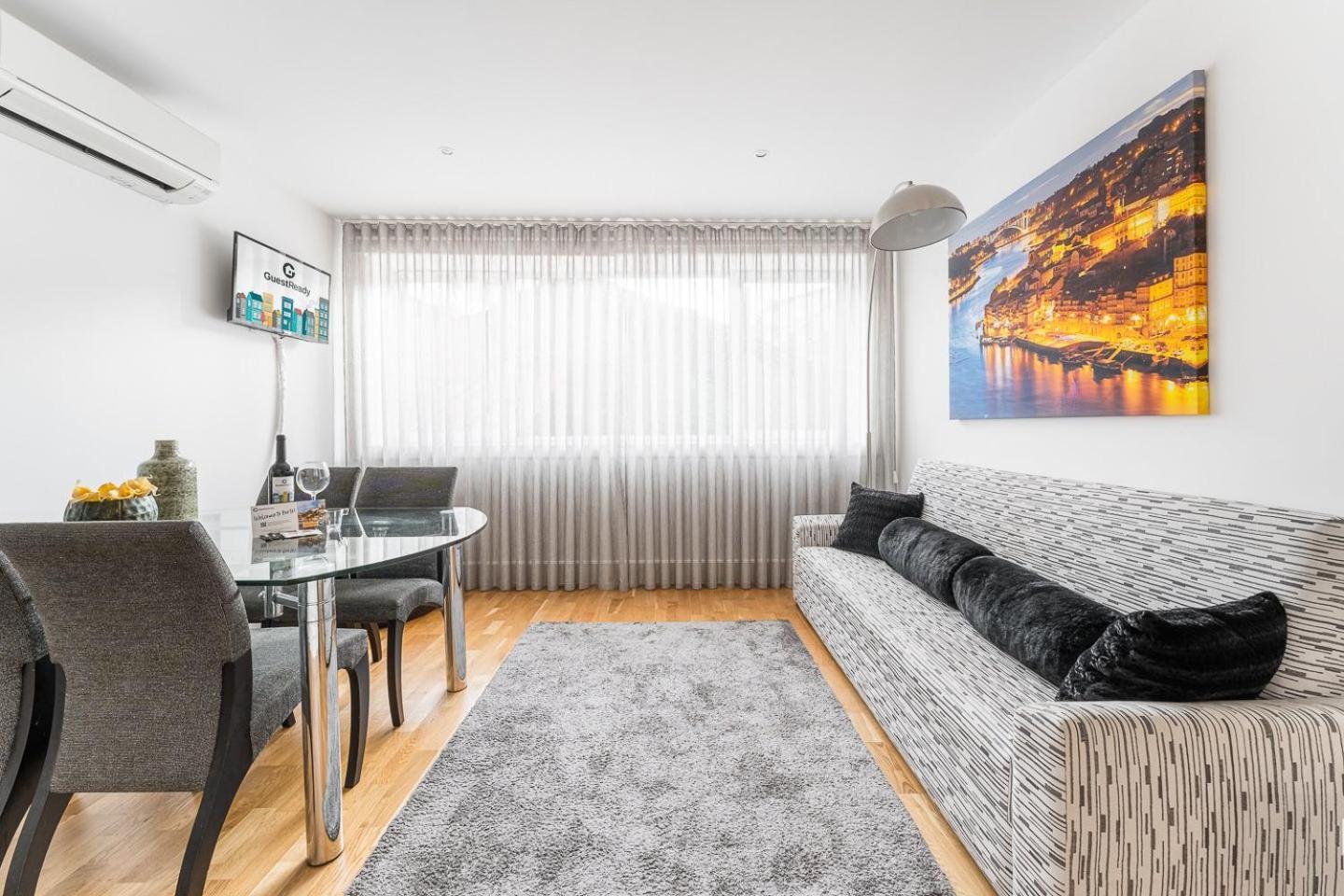 Guestready - Bright Home In The Heart Of Porto Eksteriør billede